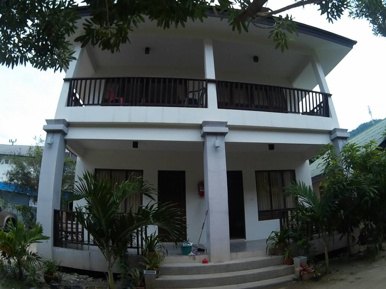 Modern Resort Haad Rin Extérieur photo